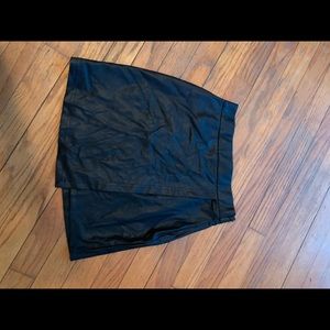 Splendid leather skirt xs